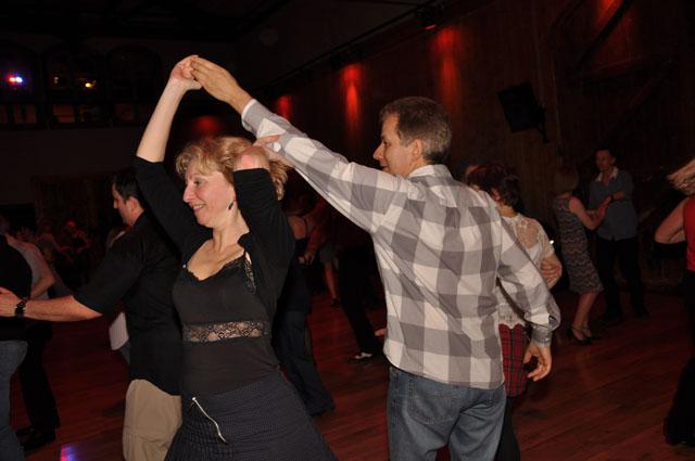 min 2011 02 06 station danse 244